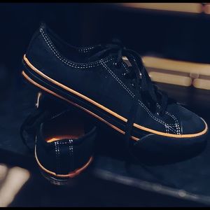 Women’s Harley Davidson Converse - suede